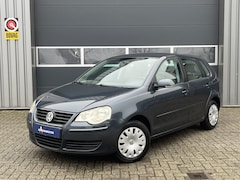 Volkswagen Polo - 1.4-16V Optive | Airco | Leer | All Season | 5-deurs | Interesse? Bel of App naar: 06 30 5