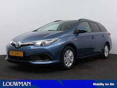 Toyota Auris Touring Sports - 1.8 Hybrid Now | Parkeersensoren achter | Climate Control | Cruise Control | LM velgen |