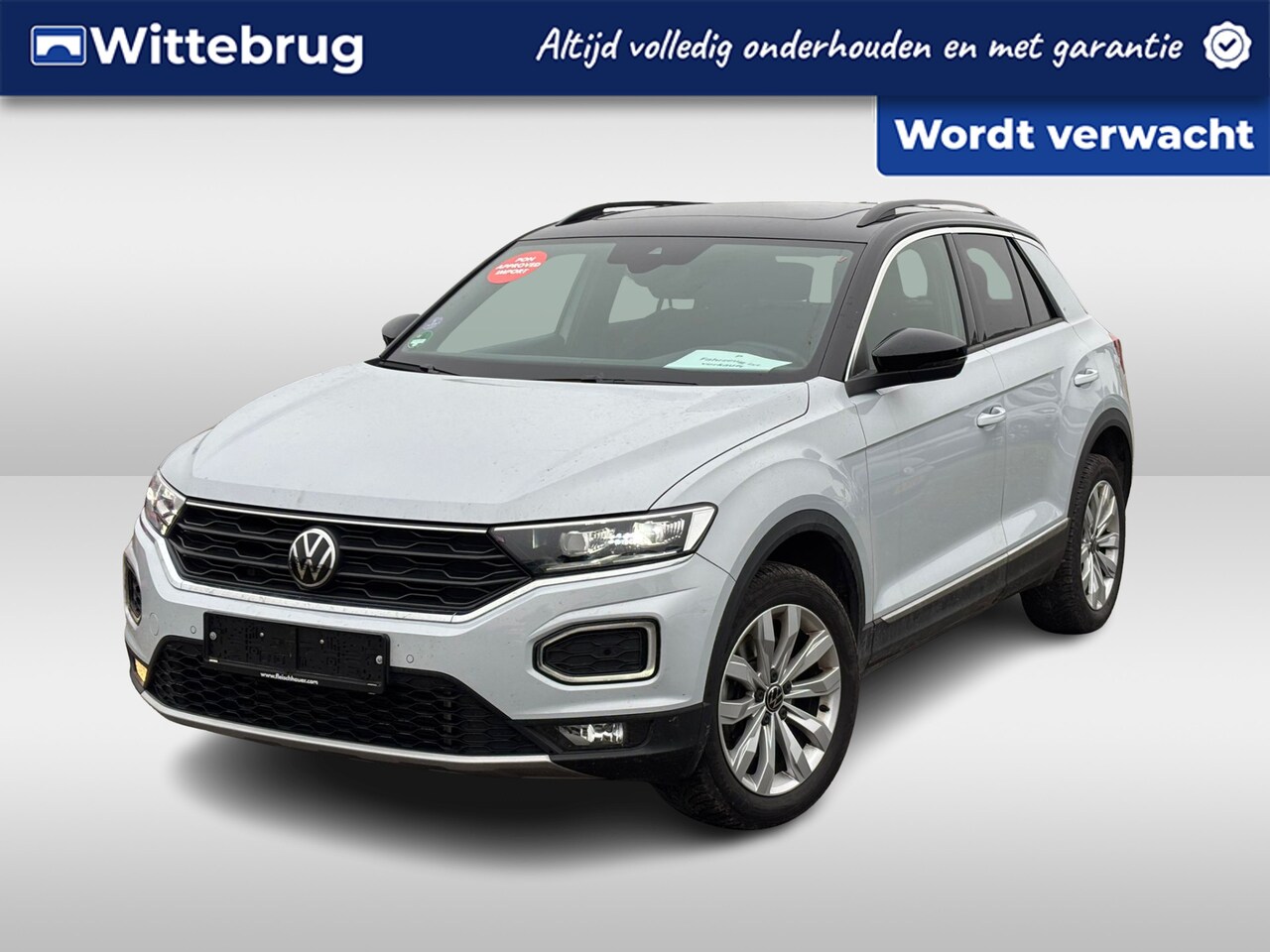 Volkswagen T-Roc - 1.5 TSI 150pk DSG Sport / Panoramadak / Virtual Cockpit / Black Design Int. / Zwart Dak / - AutoWereld.nl