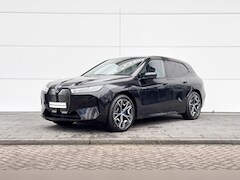 BMW iX - xDrive40 Business Edition Plus 77 kWh