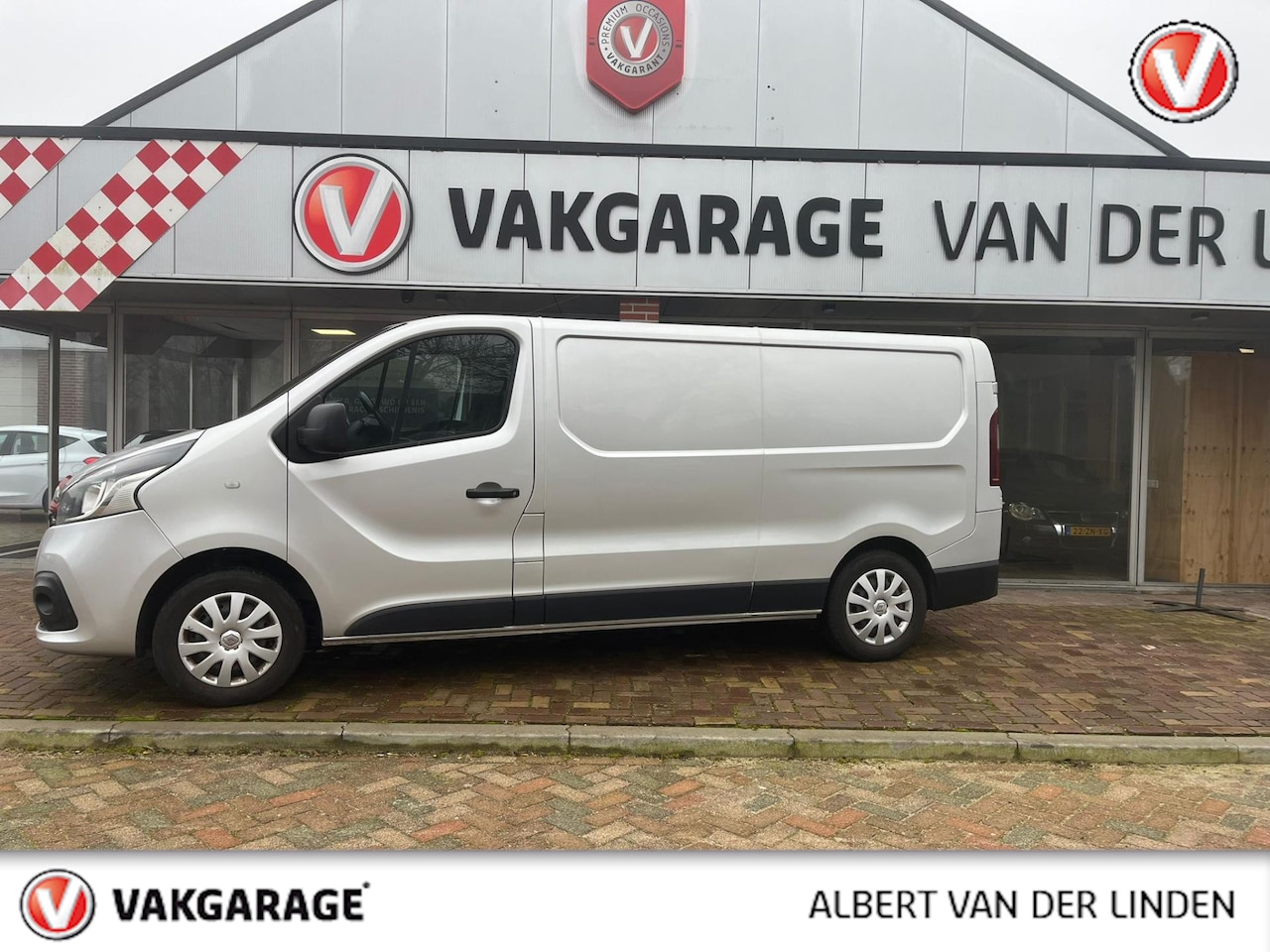 Renault Trafic - 1.6 dCi T29 L2H1 Luxe 1.6 dCi T29 L2H1 Luxe, Zeer nette, Eerste eigenaar, Origineel Nederlandse auto - AutoWereld.nl