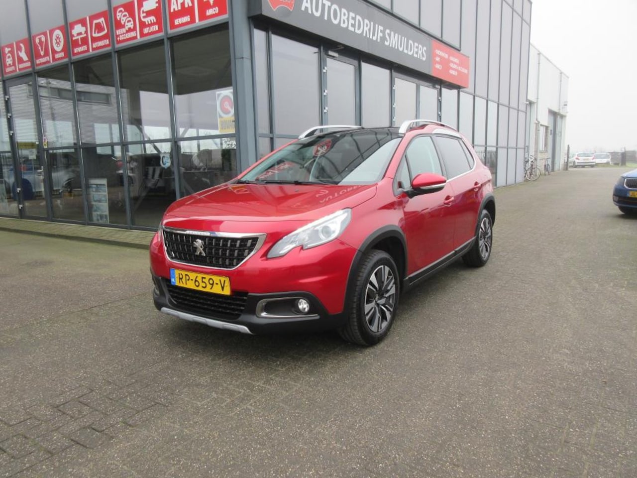 Peugeot 2008 - 1.2 PureTech Allure 1.2 PureTech Allure - AutoWereld.nl