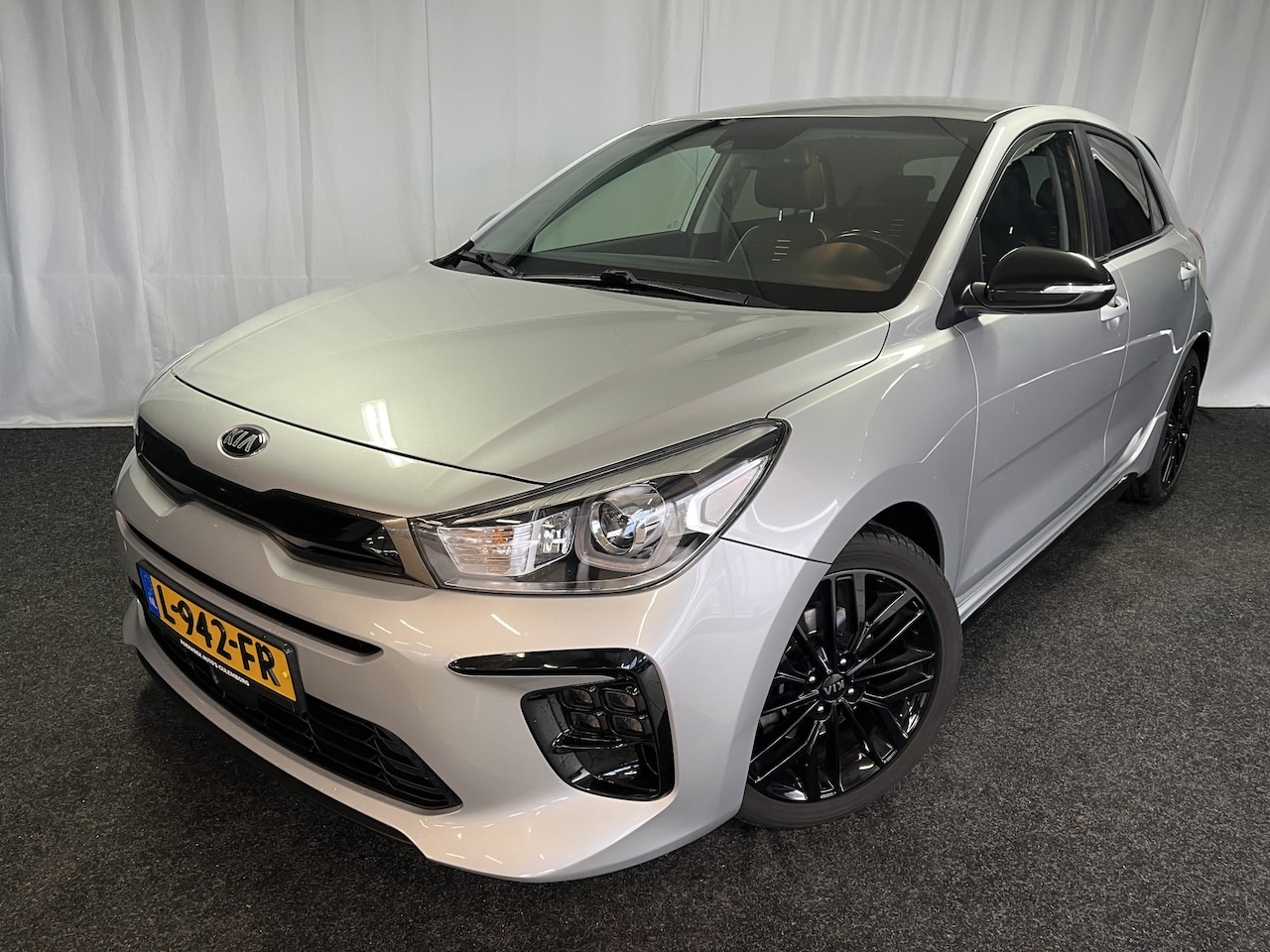 Kia Rio - 1.0 TGDI GT-Line AUTOMAAT/ECC/APPLE/CAMERA/CRUISE - AutoWereld.nl