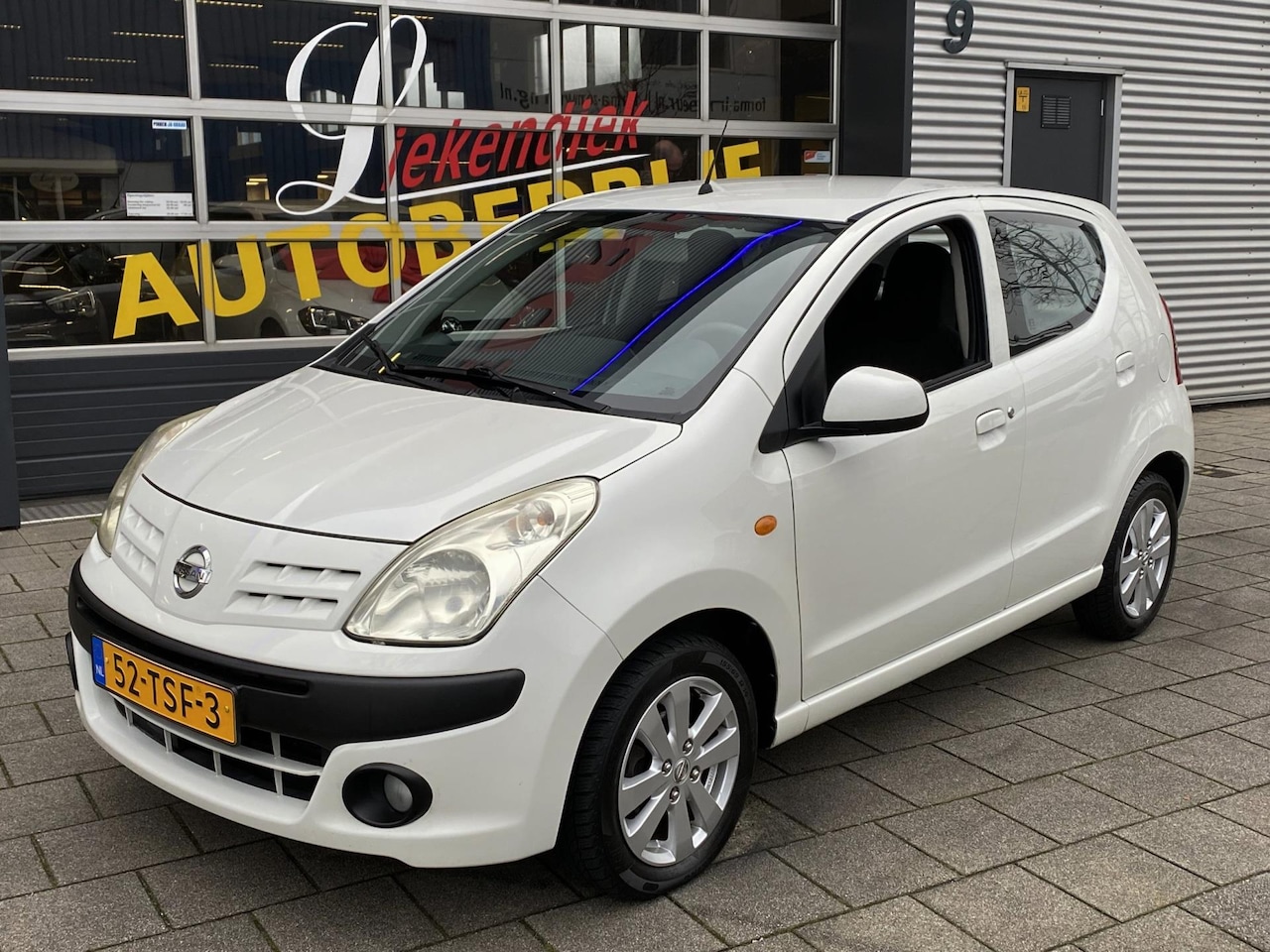 Nissan Pixo - 1.0 Look 5 Drs - Airco I Comfort pakket I Sport velgen I Nwe APK 11- 2025 - AutoWereld.nl