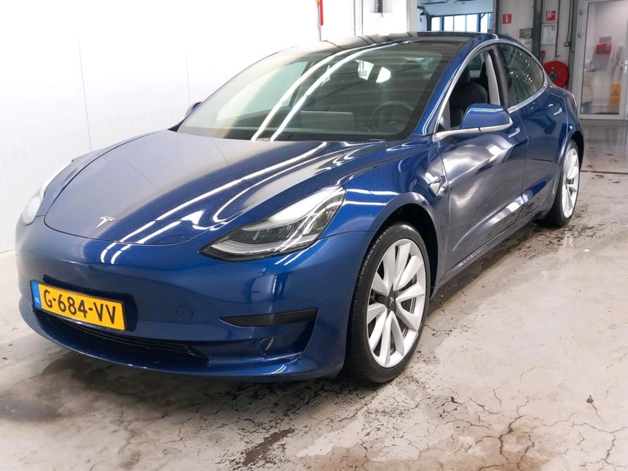 Tesla Model 3 - Standard RWD Plus [ AUTOPILOT+19+LEDER+CAMERA+PDC+LED ] - AutoWereld.nl