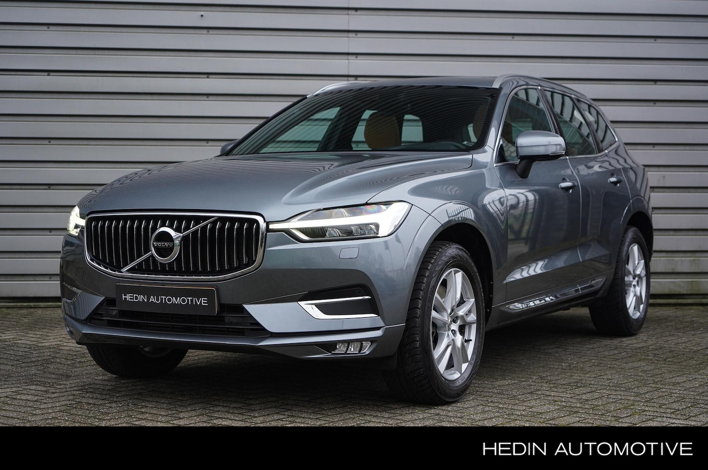 Volvo XC60 - 2.0 T5 Inscription | Geventileerd leder | Stoelverwarming | Panoramadak | Head-up display - AutoWereld.nl