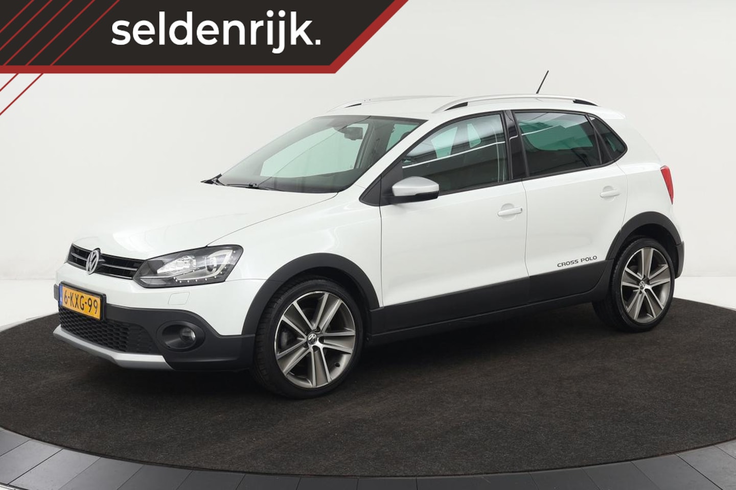 Volkswagen Polo - 1.2 TSI Cross | Automaat | 75.000km NAP | Xenon | Climate control | PDC | Cruise control | - AutoWereld.nl