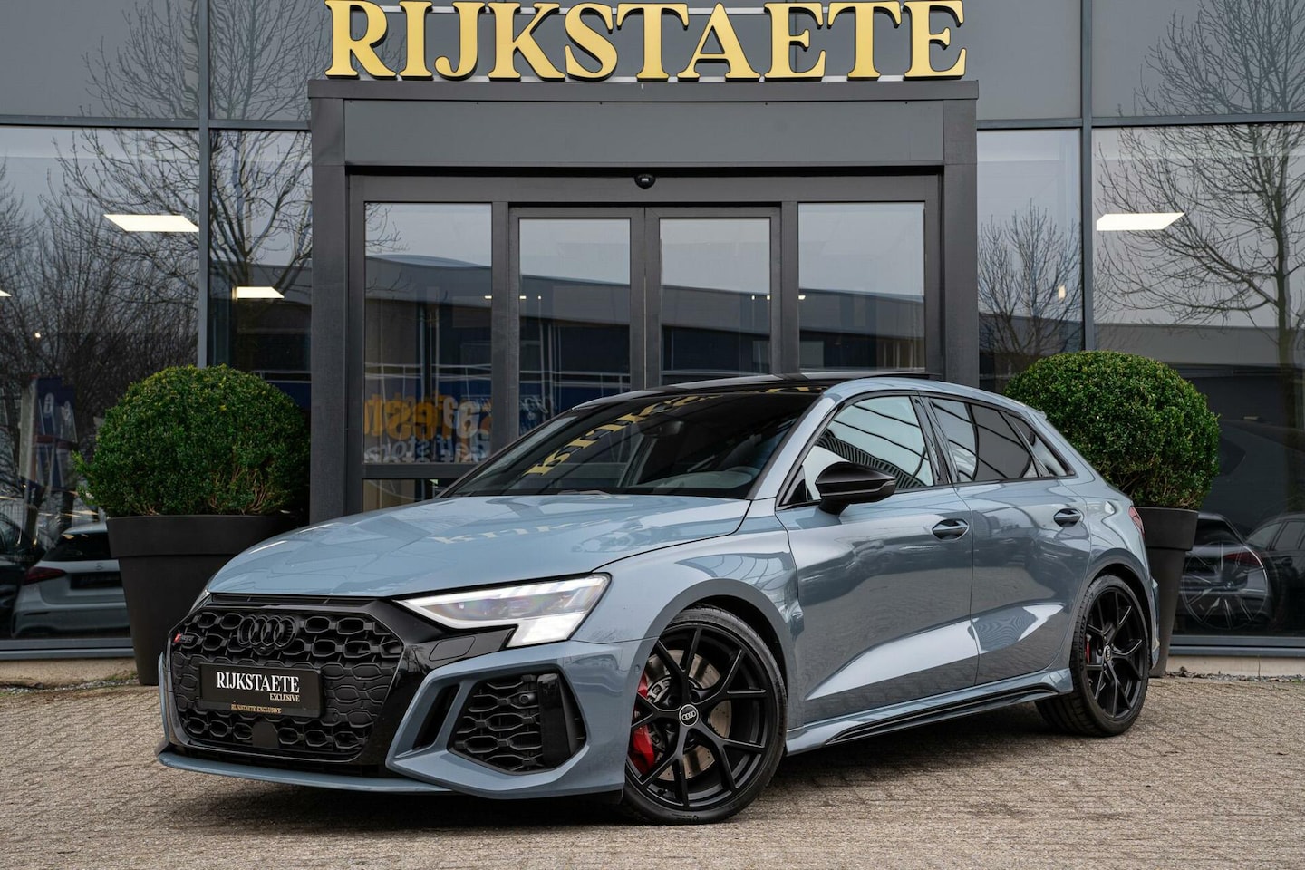 Audi RS3 - 2.0 TFSI RS 3 quattro - AutoWereld.nl