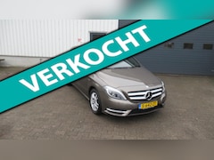 Mercedes-Benz B-klasse - 180 Ambition Pano, stoelverwarming