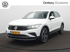 Volkswagen Tiguan - 1.4 TSI eHybrid Life Business / Climate / Adap. Cruise / BLIS / LED