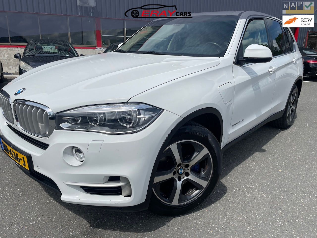 BMW X5 - XDrive40e High Executive / NAP / NWE ACCU twv 8000 / SOFTCLOSE / LEER / CAMERA / nwe MOTOR - AutoWereld.nl