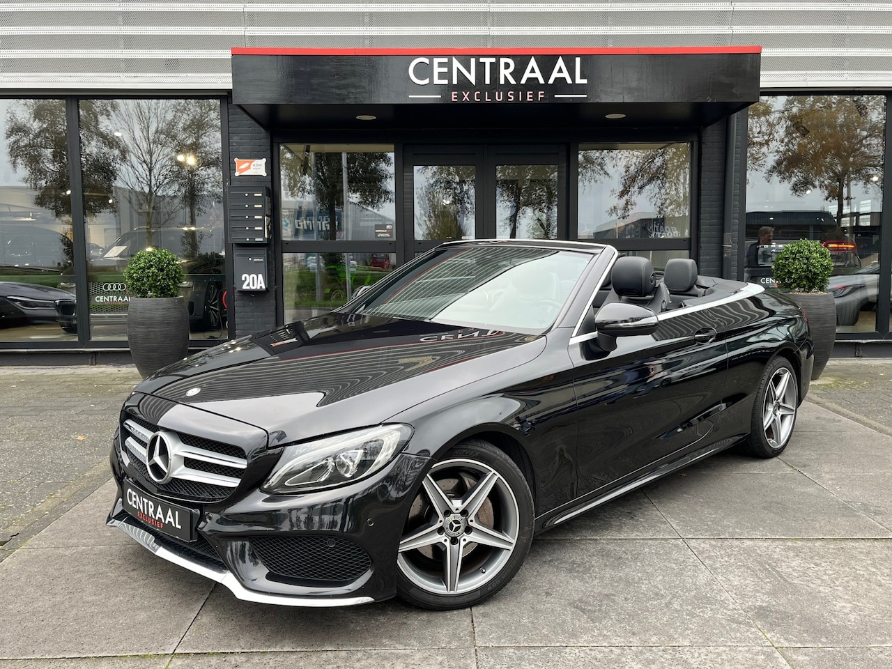 Mercedes-Benz C-klasse Cabrio - 180 AMG Prestige 156PK|Airscarf|Camera|Navi|Stoelverwarming|Cruise Control - AutoWereld.nl