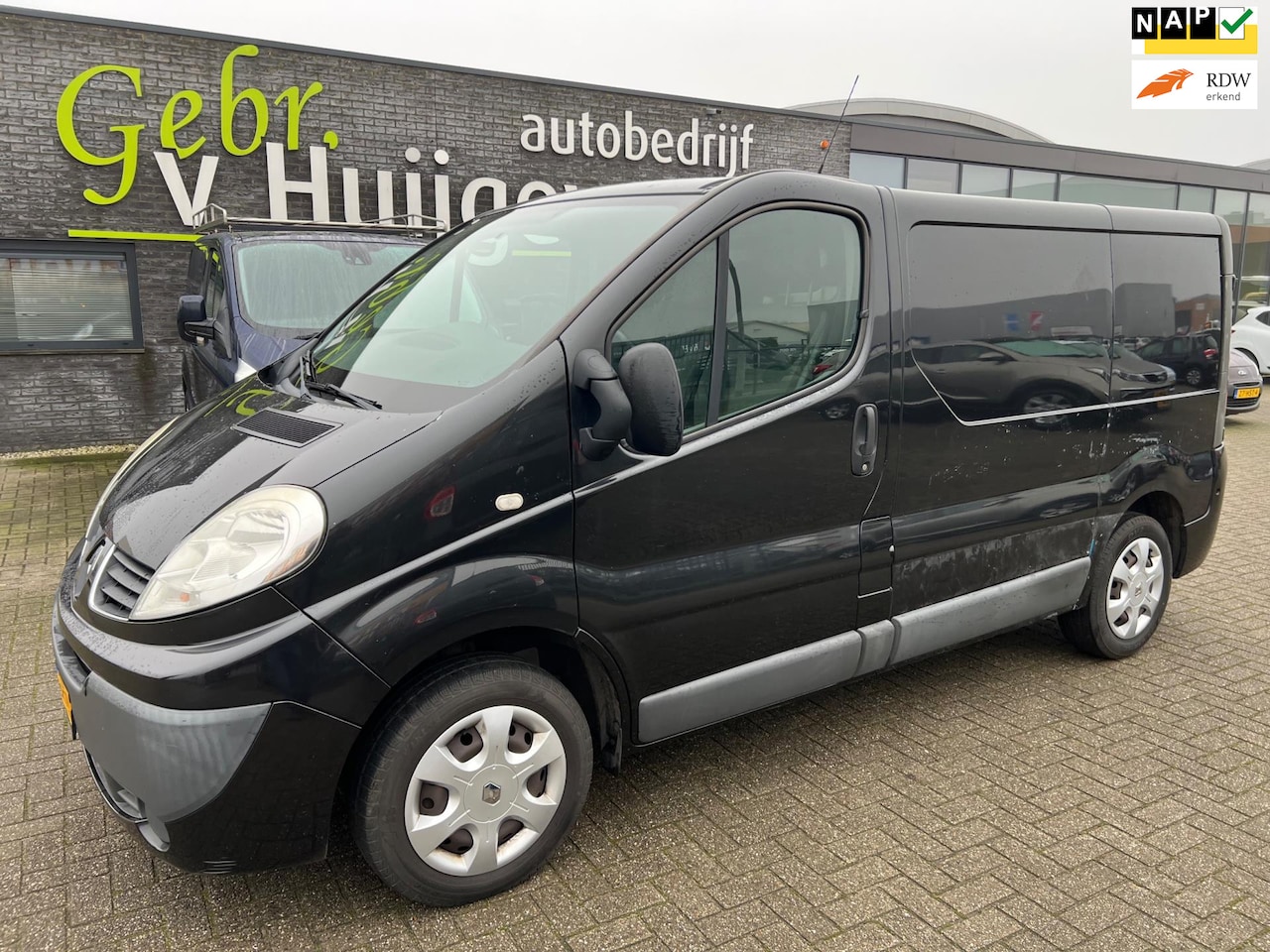 Renault Trafic - 2.0 dCi T27 L1H1 AIRCO - AutoWereld.nl