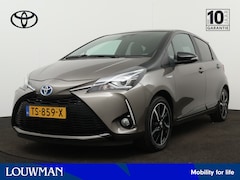 Toyota Yaris - 1.5 Hybrid Bi-Tone | Trekhaak | Camera | Climate Control | LM velgen | Cruise Control |