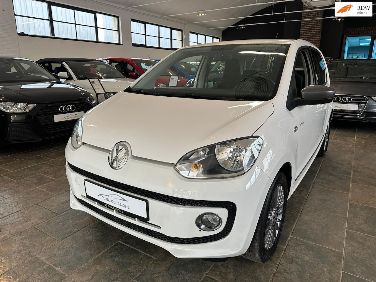 Volkswagen Up! - 1.0 cheer up! BlueMotion 1.0 cheer up! BlueMotion - AutoWereld.nl