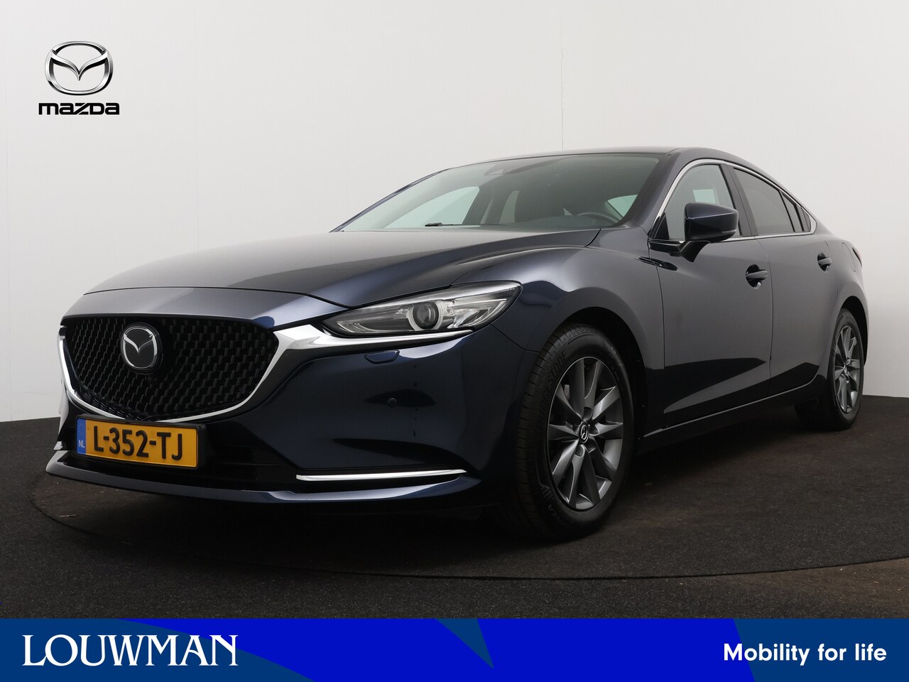 Mazda 6 - 2.0 SkyActiv-G 165 Business | Navigatie | 360 Camera | Parkeersensoren | Stoel en stuurwie - AutoWereld.nl