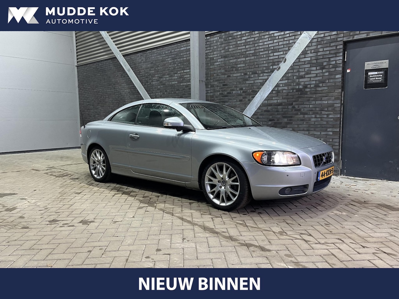 Volvo C70 Convertible - 2.0D Momentum | Automaat | Leder | Cruise Control | Stoelverwarming | Trekhaak | 18 Inch - AutoWereld.nl