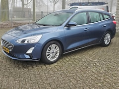 Ford Focus Wagon - 1.0 EcoBoost Titanium Business/Automaat