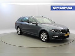 Skoda Octavia Combi - 1.6 TDI Clever Edition Automaat GERESERVEERD