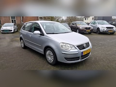 Volkswagen Polo - 1.6-16V OPTIVE Airco Elek.ramen