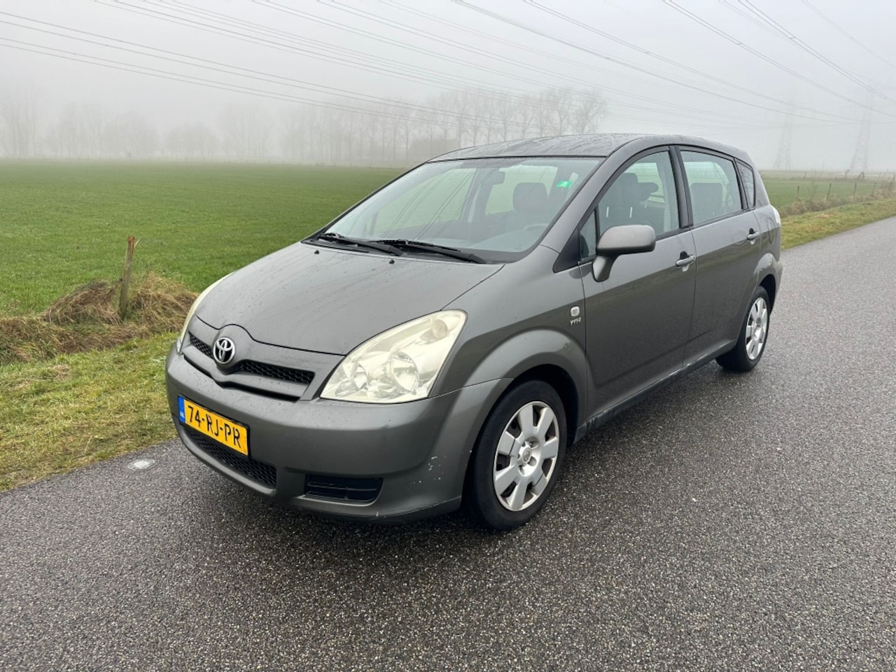 Toyota Corolla Verso - 1.6 VVT-i Terra AIRCO ! - AutoWereld.nl