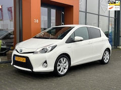 Toyota Yaris - 1.5Full Hybrid|Stoelverw|Camera|Isofix|Bluetooth