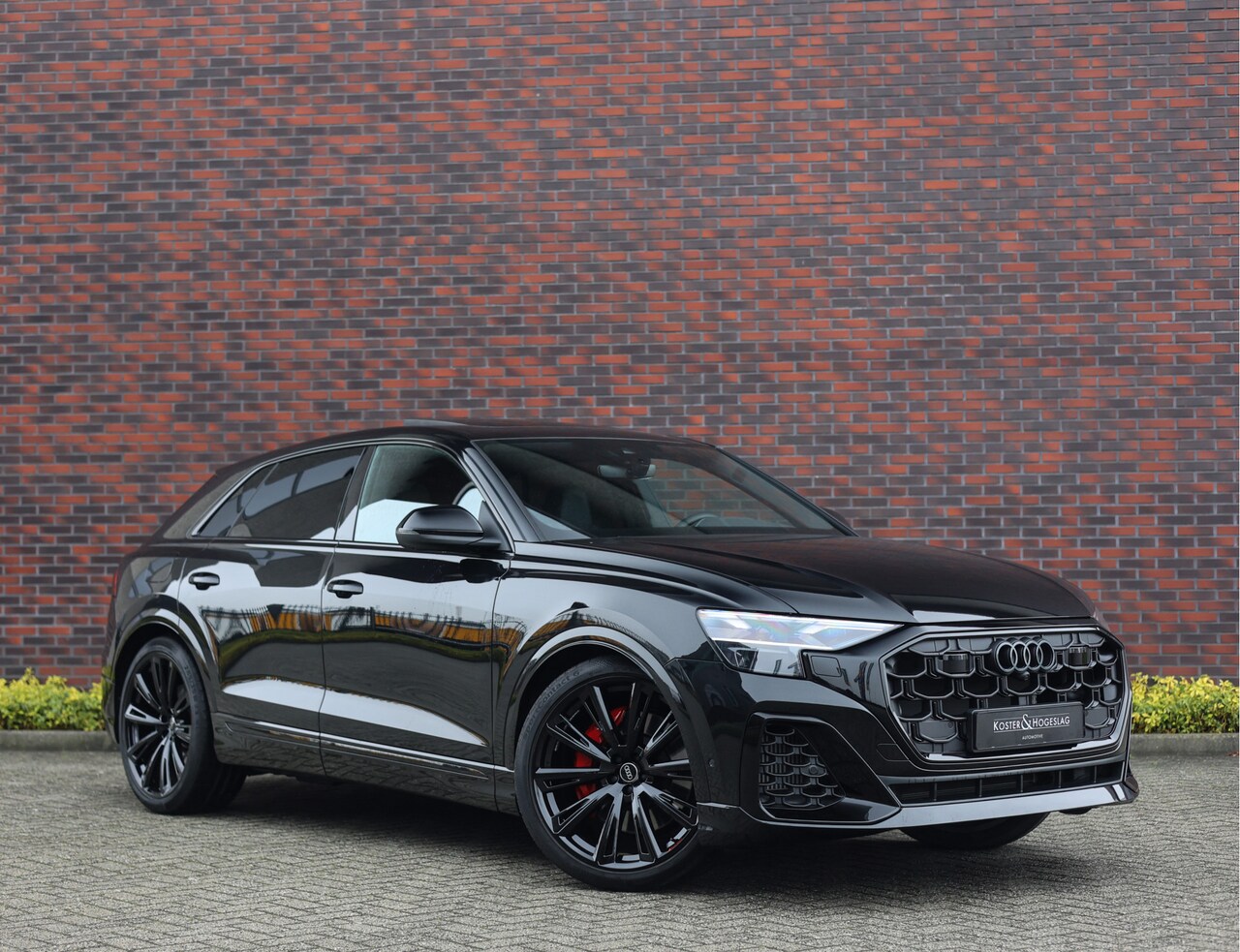 Audi Q8 - 60 TFSIe quattro *Pano*Trekhaak*Matrix*B&O* - AutoWereld.nl