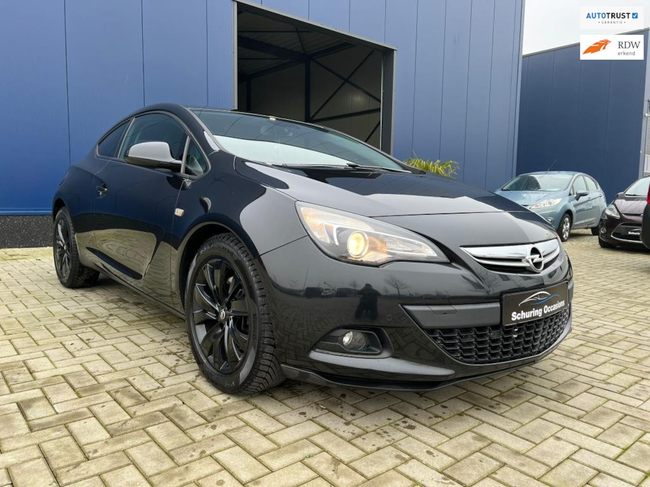 Opel Astra GTC - 1.4 Turbo Sport / AUTOMAAT / NAVIGATIE / CRUISE CONTROL / STOELSTUUR VERWARMING / CLIMATE - AutoWereld.nl