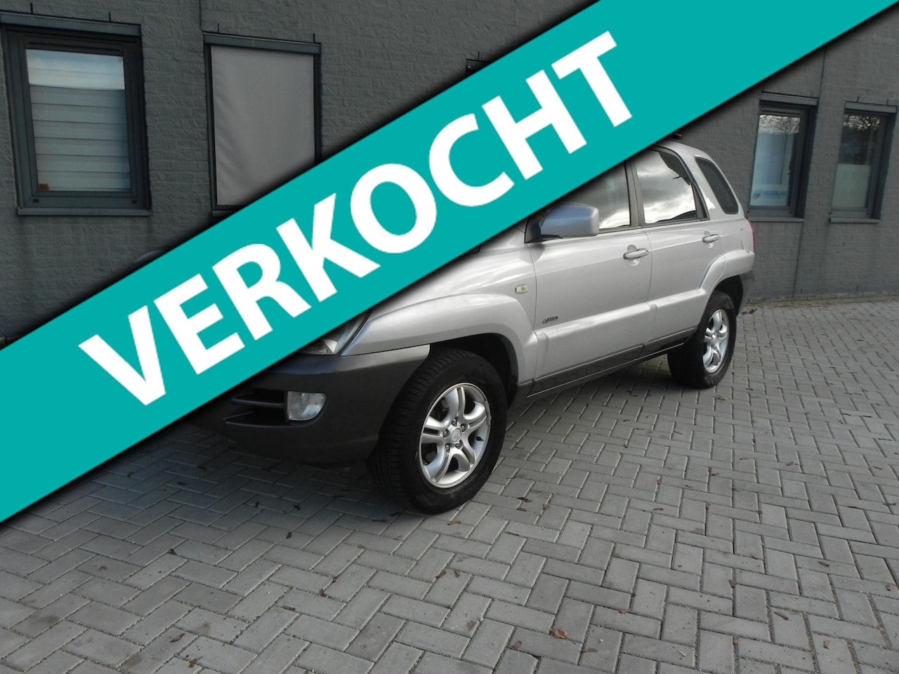 Kia Sportage - 2.7 V6 Adventure 4WD AUTOMAAT Clima ,Trekhaak - AutoWereld.nl