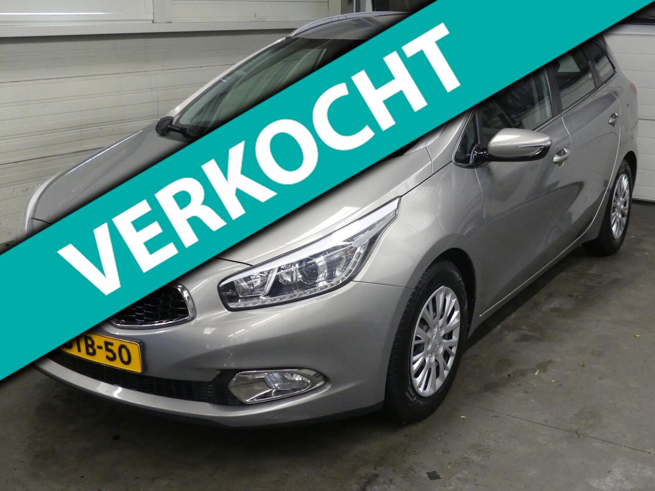 Kia Cee'd Sportswagon - 1.6 GDI BusinPack - Navigatie - Trekhaak - AutoWereld.nl