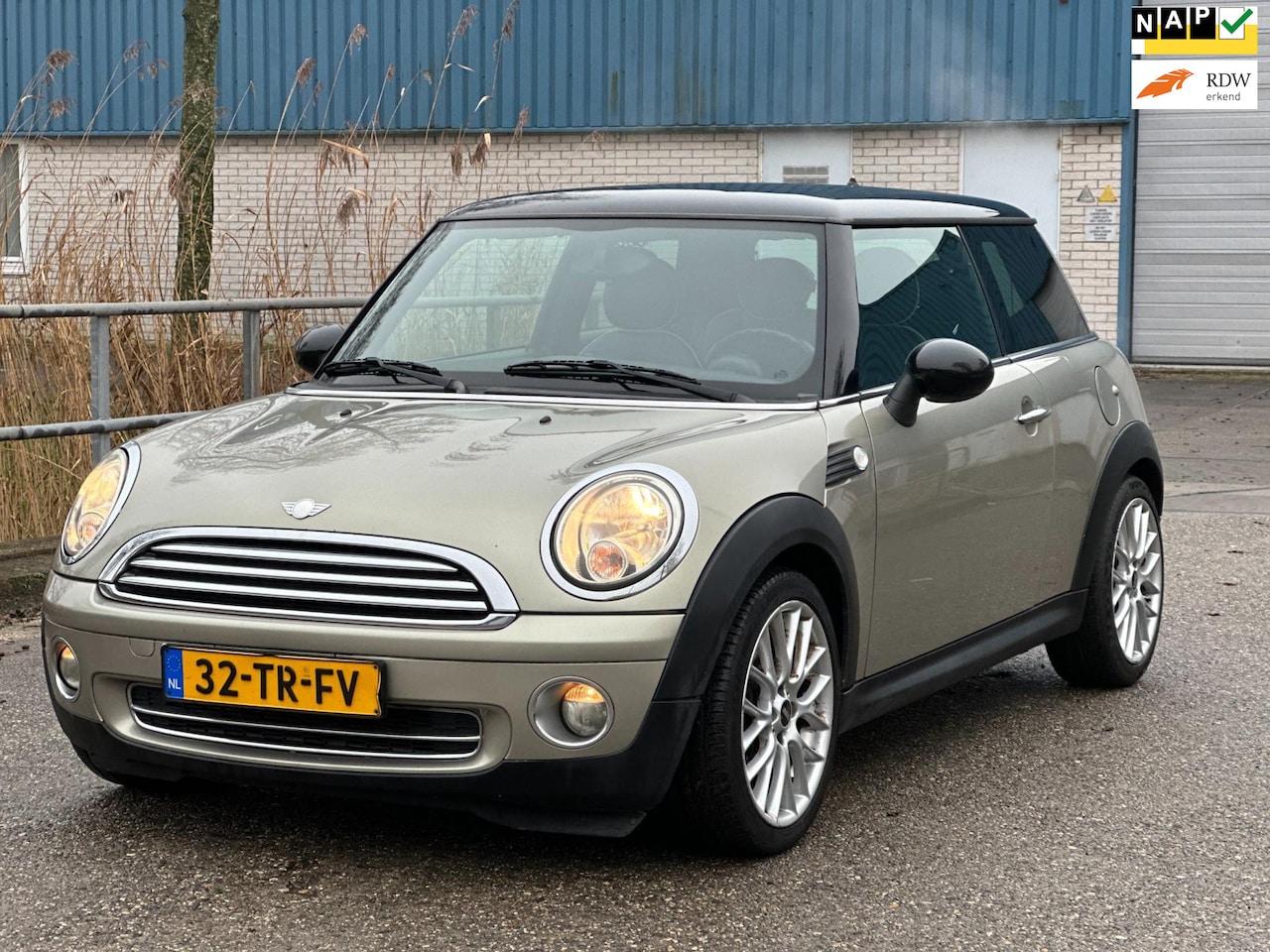 MINI Cooper - Mini 1.6 Chili Airco! Leer! LM velgen! NAP! - AutoWereld.nl