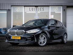 BMW 1-serie - 118i Executive M-Sport I Org.NL I 1e-eig. I Carplay I Sfeerverl. I Trekhaak I Virtual-cock