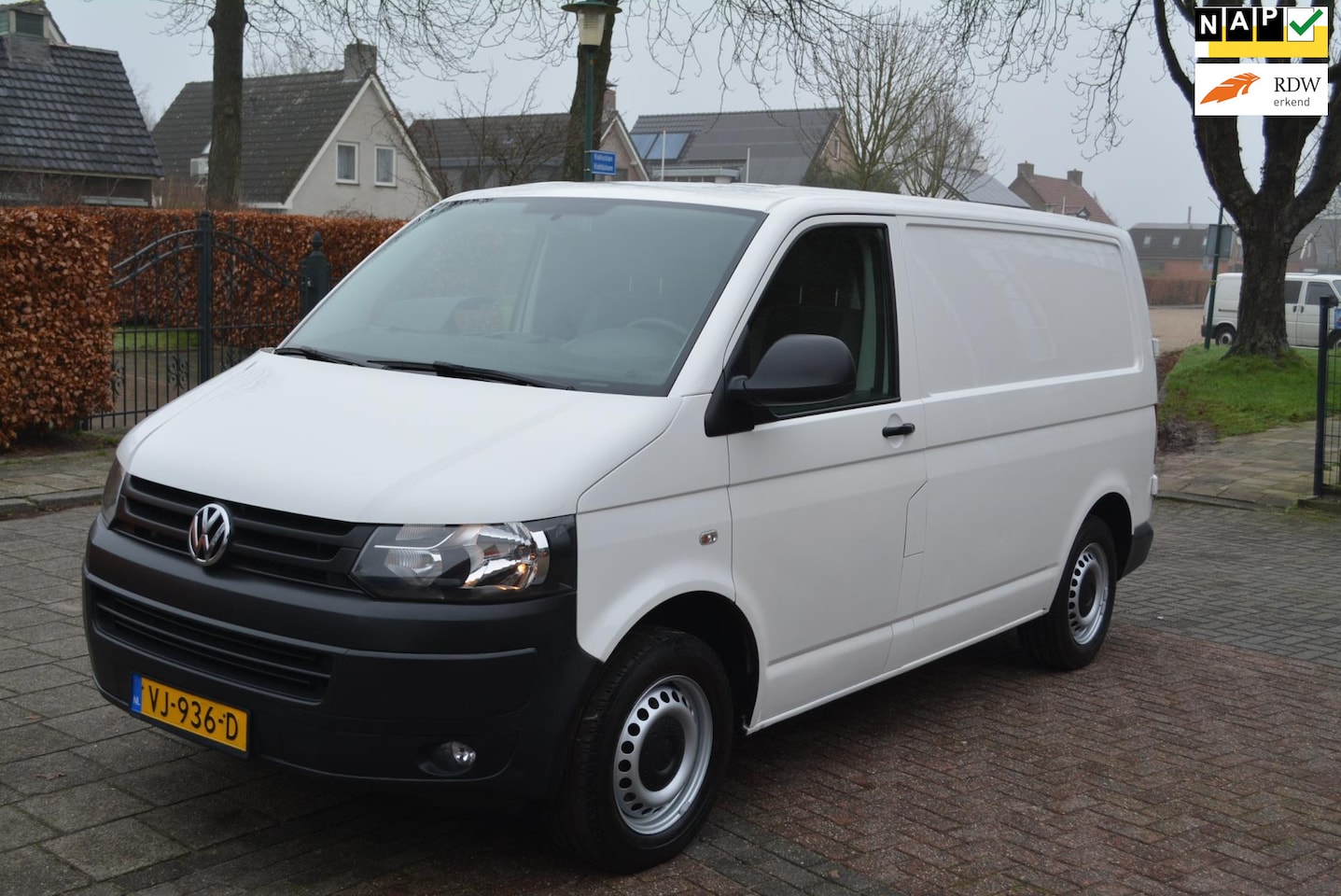 Volkswagen Transporter - 2.0 TDI L1H1 BM T1000 Baseline 2.0 TDI L1H1 BM T1000 Baseline - AutoWereld.nl