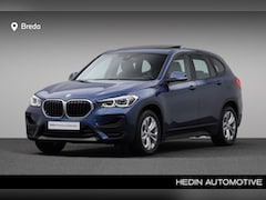 BMW X1 - xDrive25e | Sport Line | Navigatie Plus | DAB | Schuif-/ Panoramadak | HiFi | PDC voor/ ac