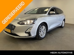 Ford Focus Wagon - 1.0 EcoBoost Titanium Business Automaat / Trekhaak / Navigatie / Cruise Control