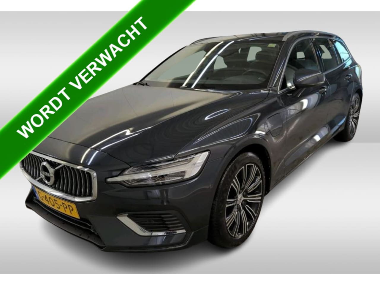 Volvo V60 - 2.0 T8 Hybride AWD Inscription / Trekhaak / Navigatie / Pdc+Camera / Leder sport / Lmv./ - AutoWereld.nl