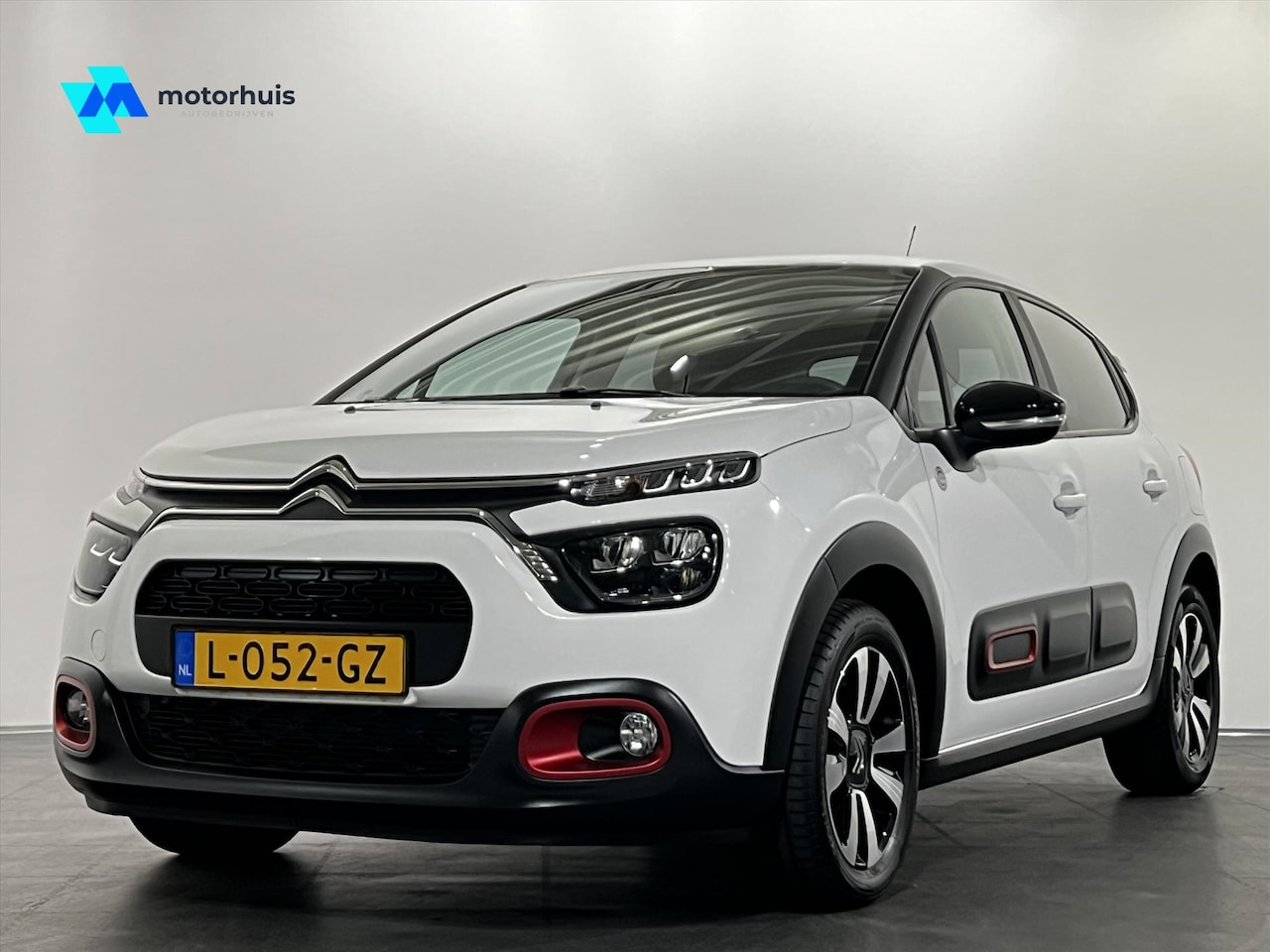 Citroën C3 - 1.2 PureTech 110pk C-Series - AutoWereld.nl