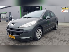 Peugeot 207 - 1.4 VTi Cool 'n Blue Lage Km stand en zeer netjes Goed onderhouden Cruise control Airco Ce