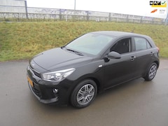 Kia Rio - Rio 1.0 benzine 5 deurs airco lmv navigatie camera