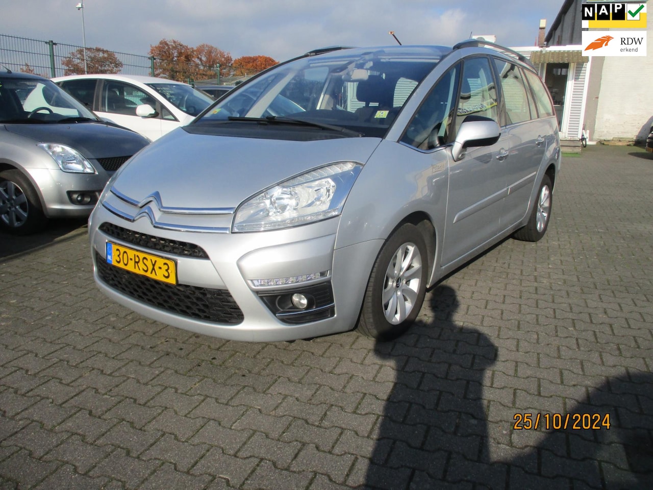 Citroën Grand C4 Picasso - Citroen Grand C4 Picasso 1.6 I Selection 7p - AutoWereld.nl