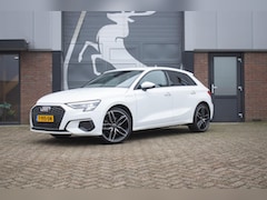 Audi A3 Sportback - 40 TFSI e Edition / 19'' / LED