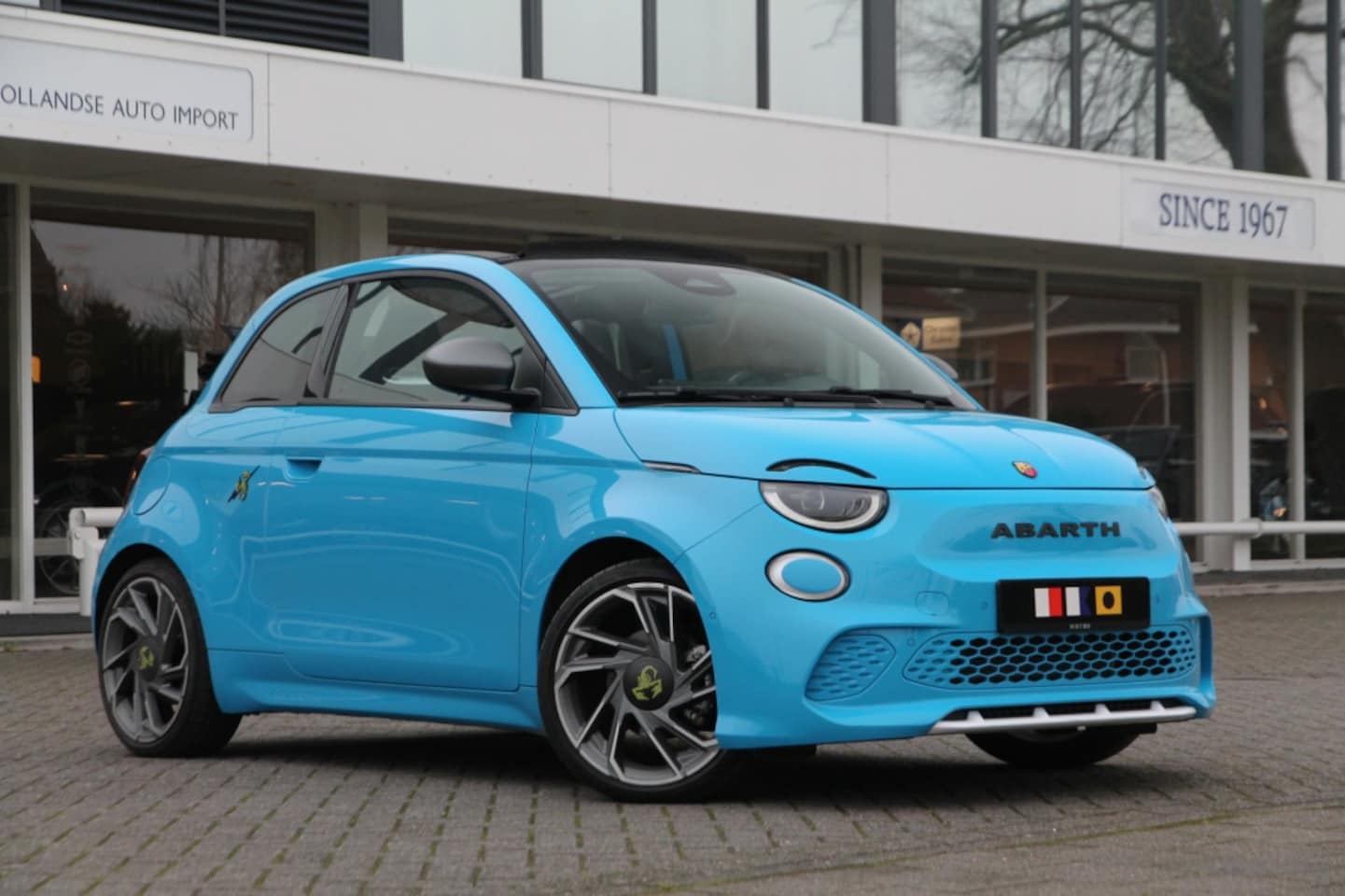 Abarth 500 - 500C Turismo 42 kWh 155PK - AutoWereld.nl