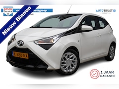 Toyota Aygo - 1.0 VVT-i x-play | Incl. 12 maanden Garantie | Achteruitrijcamera | Apple CarPlay/Android