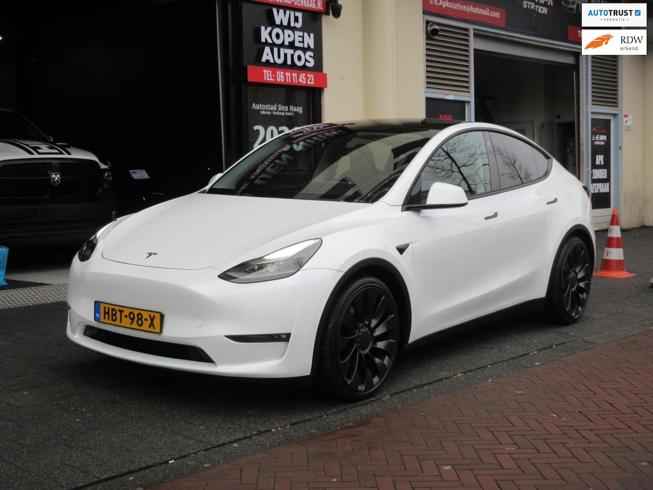 Tesla Model Y - Performance AWD 75 kWh 21'' - AutoWereld.nl