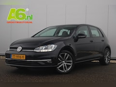 Volkswagen Golf - 1.0 TSI Comfortline Trekhaak 17 inch R Line Velgen Navigatie Carplay Android Bluetooth Ada