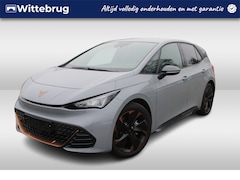 CUPRA Born - 204pk Performance 62 kWh Navigatie / App Connect / LM 19 inch / Camera / Keyless / Full LE