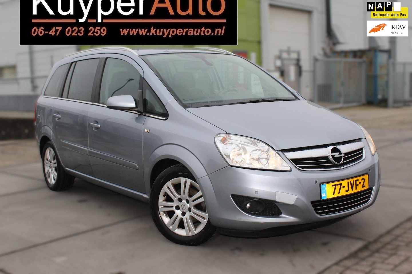 Opel Zafira - 1.8 Cosmo 7 PERS NW APK AIRCO PARKEERSENSOREN CRUISE NAVI - AutoWereld.nl