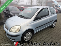 Toyota Yaris - 1.0 VVT-i Idols