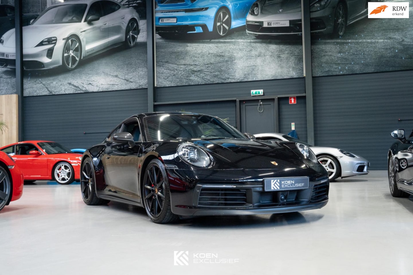 Porsche 911 - 992 3.0 Carrera S, Sport Chrono, vol leer, adaptieve cruisecontrol, carbon spiegels. - AutoWereld.nl