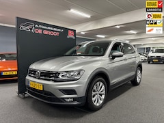 Volkswagen Tiguan - 1.5 TSI Comfortline Business / Eerste eigenaar / Navi / Stoelverwarming